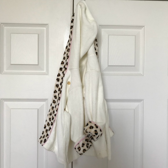 Juicy Couture Robe - Picture 3 of 6